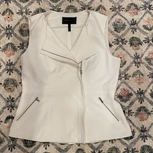 BCBG WHITE ZIPPER TOP